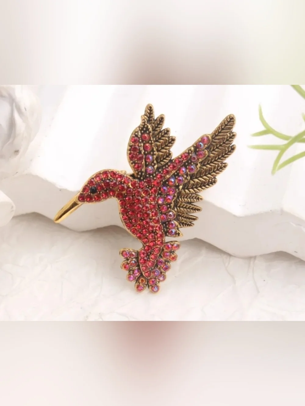 Trendy Red And Gold Humming Bird Brouche NIP.
